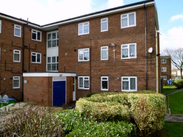 Flats for sale in Middleton M24 5QR